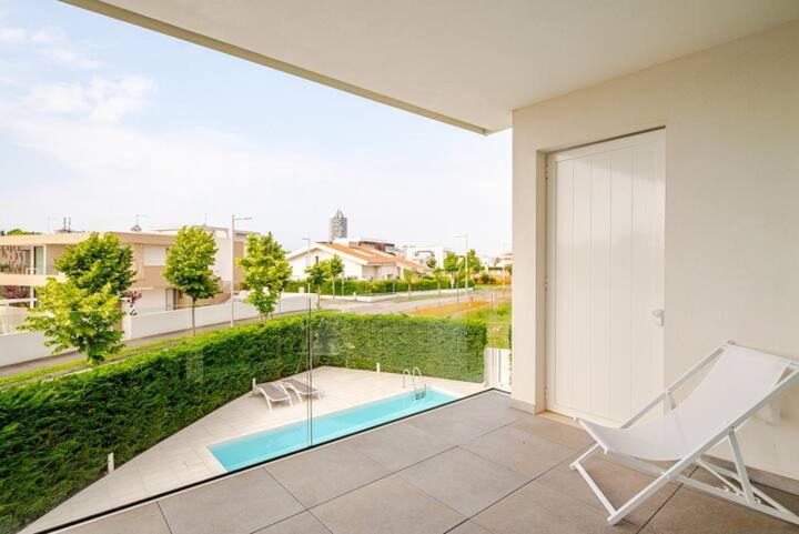 Apartment Luma With Pool ลิโดดิเยโซโล ภายนอก รูปภาพ